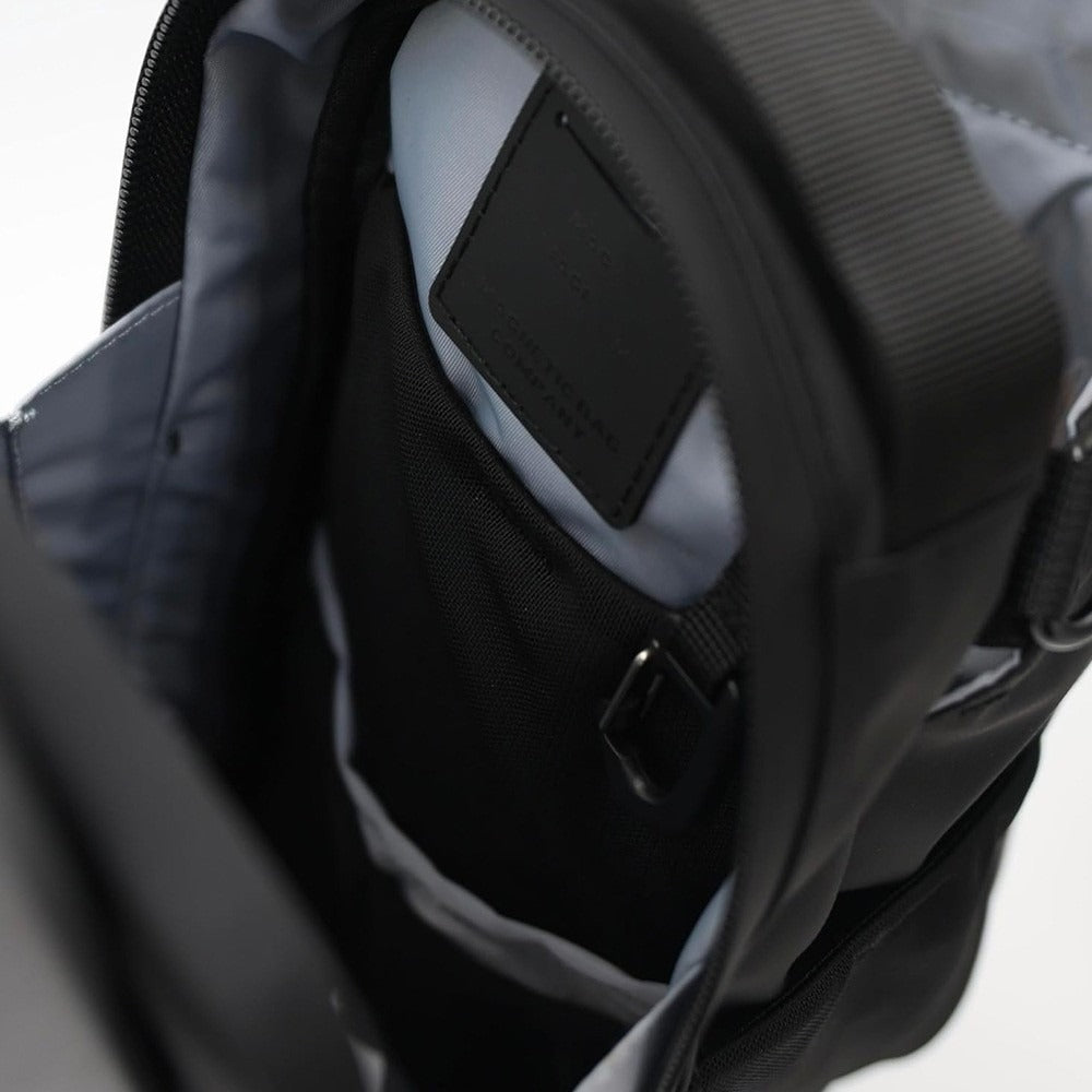 Yunova Magnetic Companion